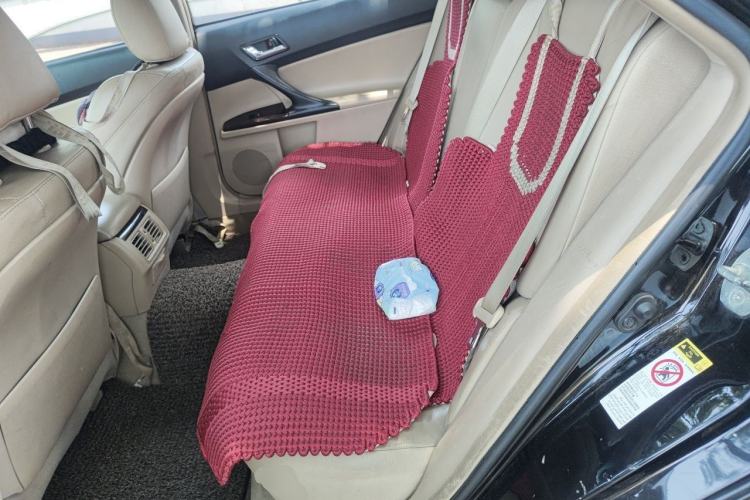 Used Toyota Reiz 2012 2.5V Fengdu Elite Stylish Edition Left Rear Seat