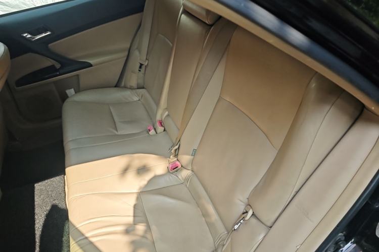 Used Toyota Reiz 2012 2.5V Fengdu Elite Stylish Edition Left Rear Seat
