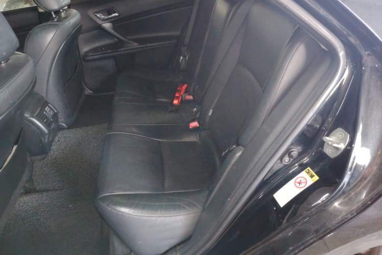 Used Toyota Reiz 2012 2.5V Fengdu Elite Stylish Edition Left Rear Seat