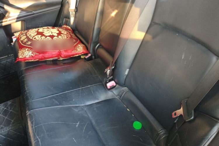 Used Toyota Reiz 2012 2.5V Fengdu Elite Stylish Edition Left Rear Seat