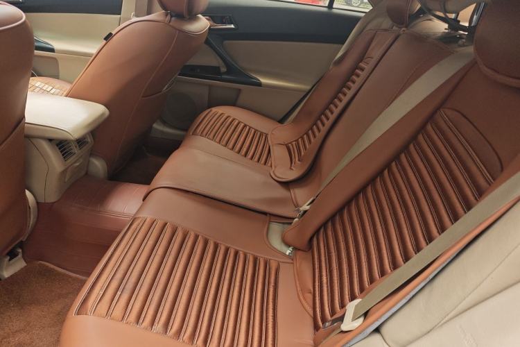 Used Toyota Reiz 2012 2.5V Fengdu Elite Stylish Edition Left Rear Seat