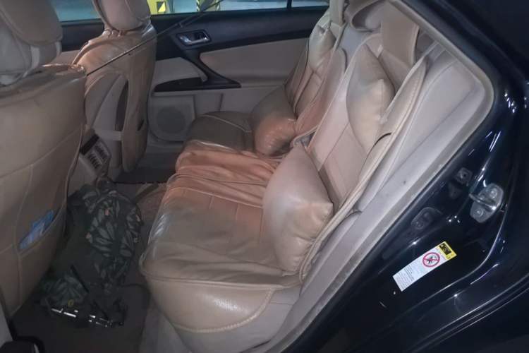 Used Toyota Reiz 2012 2.5V Fengdu Elite Stylish Edition Left Rear Seat
