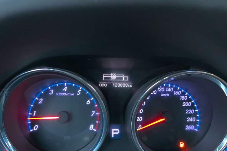 Used Toyota Reiz 2012 2.5V Fengdu Elite Stylish Edition Odometer Close Up