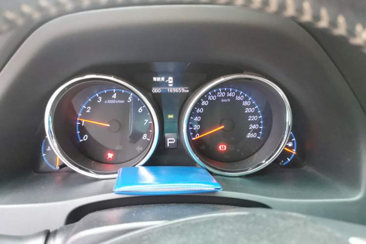 Used Toyota Reiz 2012 2.5V Fengdu Elite Stylish Edition Odometer Close Up