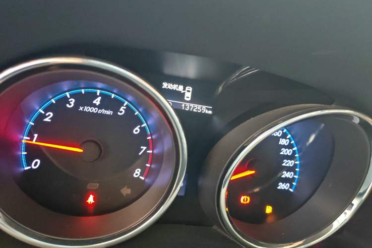 Used Toyota Reiz 2012 2.5V Fengdu Elite Stylish Edition Odometer Close Up