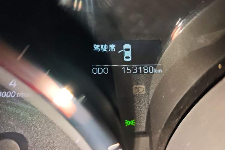 Used Toyota Reiz 2012 2.5V Fengdu Elite Stylish Edition Odometer Close Up