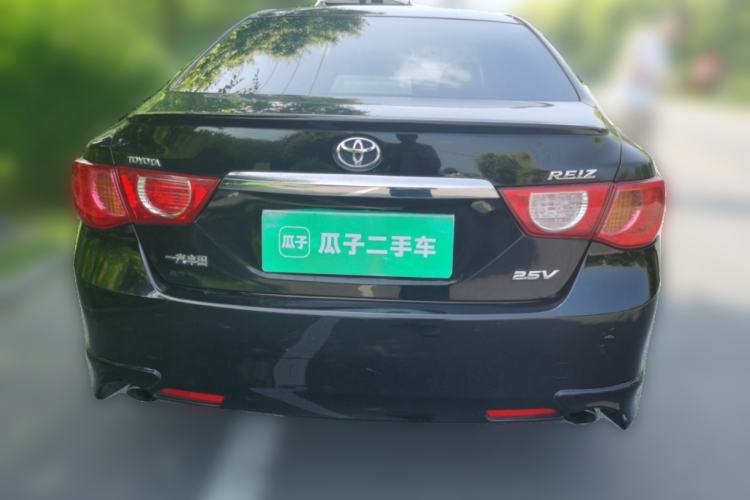 Used Toyota Reiz 2012 2.5V Fengdu Elite Stylish Edition Rear