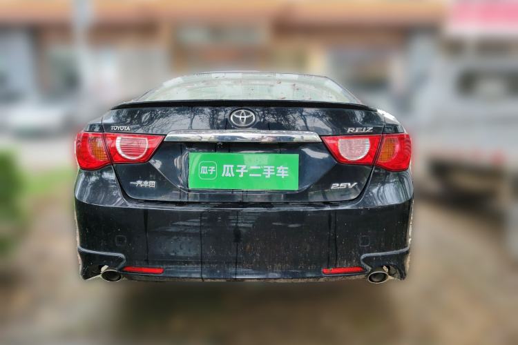 Used Toyota Reiz 2012 2.5V Fengdu Elite Stylish Edition Rear