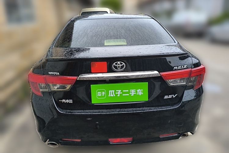Used Toyota Reiz 2012 2.5V Fengdu Elite Stylish Edition Rear