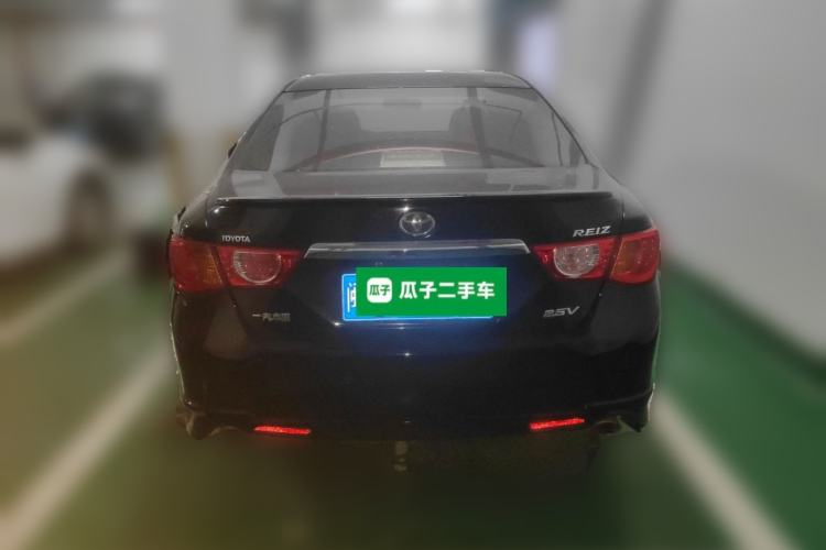 Used Toyota Reiz 2012 2.5V Fengdu Elite Stylish Edition Rear