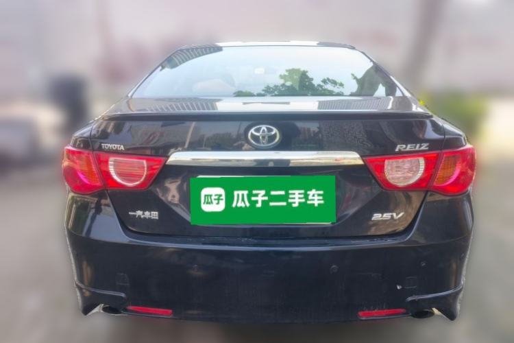 Used Toyota Reiz 2012 2.5V Fengdu Elite Stylish Edition Rear