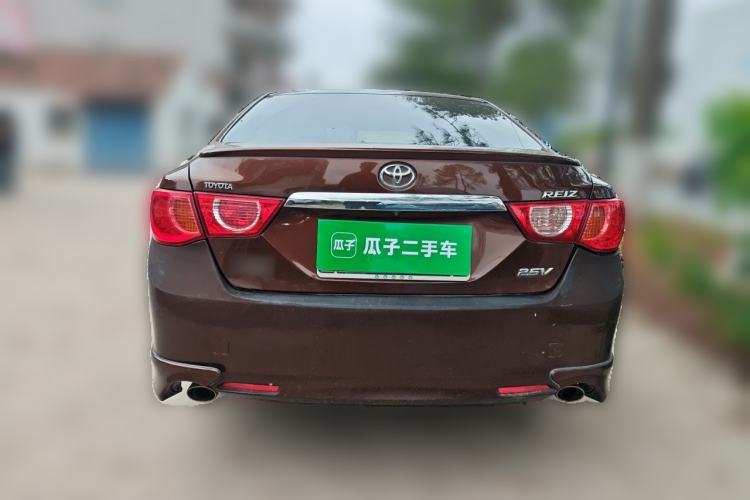 Used Toyota Reiz 2012 2.5V Fengdu Elite Stylish Edition Rear