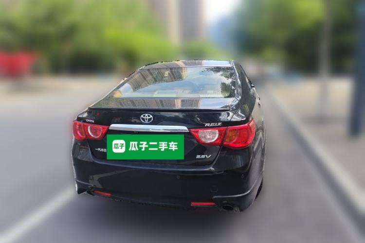 Used Toyota Reiz 2012 2.5V Fengdu Elite Stylish Edition Rear