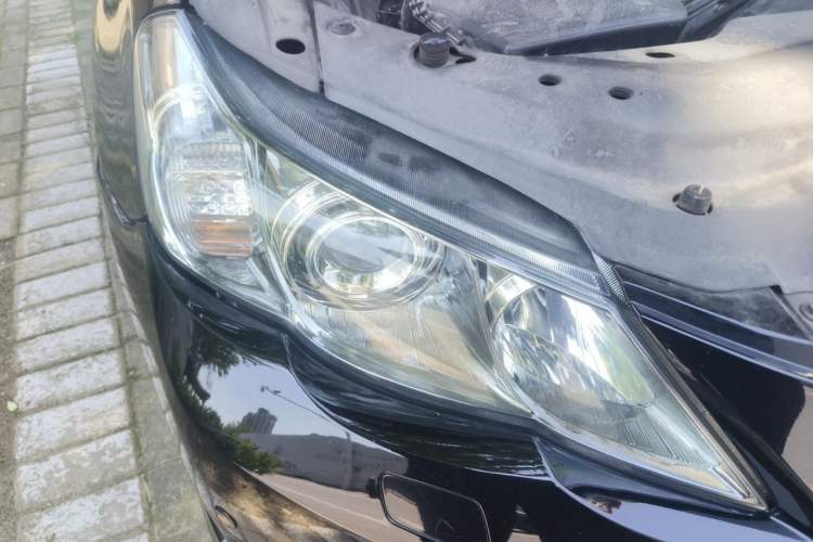 Used Toyota Reiz 2012 2.5V Fengdu Elite Stylish Edition Right Front Headlight