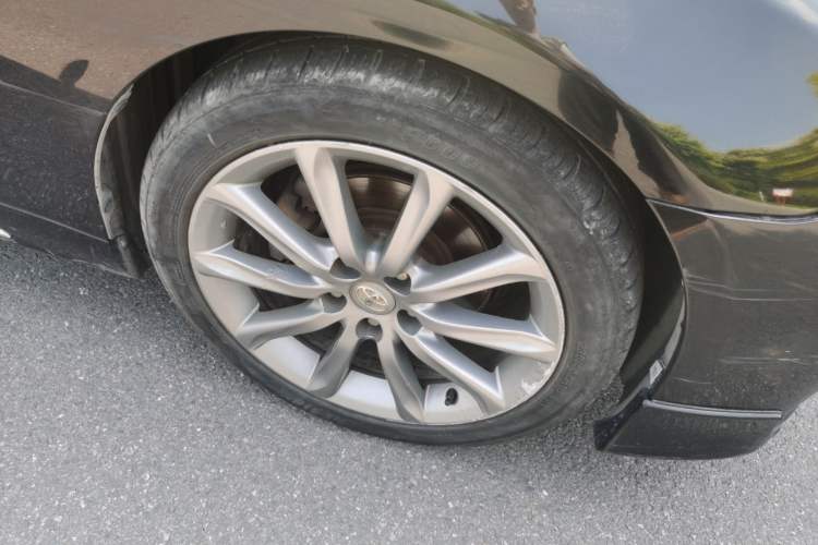 Used Toyota Reiz 2012 2.5V Fengdu Elite Stylish Edition Right Front Wheel Hub