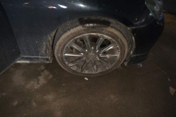 Used Toyota Reiz 2012 2.5V Fengdu Elite Stylish Edition Right Front Wheel Hub
