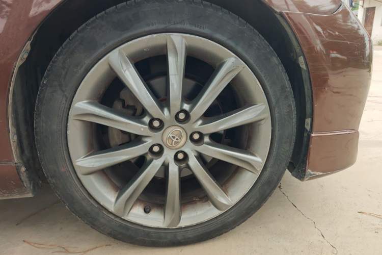 Used Toyota Reiz 2012 2.5V Fengdu Elite Stylish Edition Right Front Wheel Hub