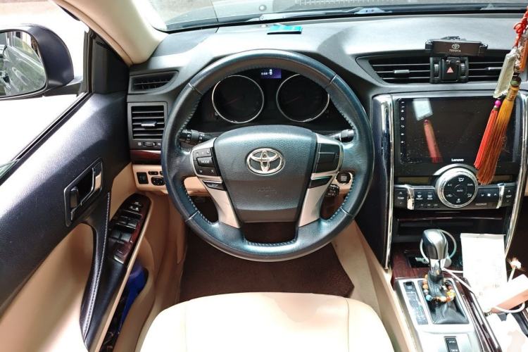 Used Toyota Reiz 2012 2.5V Fengdu Elite Stylish Edition Steering Wheel