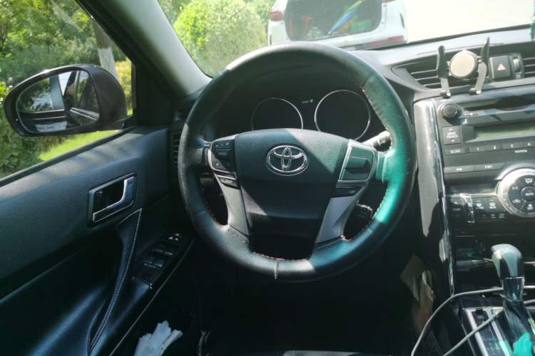 Used Toyota Reiz 2012 2.5V Fengdu Elite Stylish Edition Steering Wheel