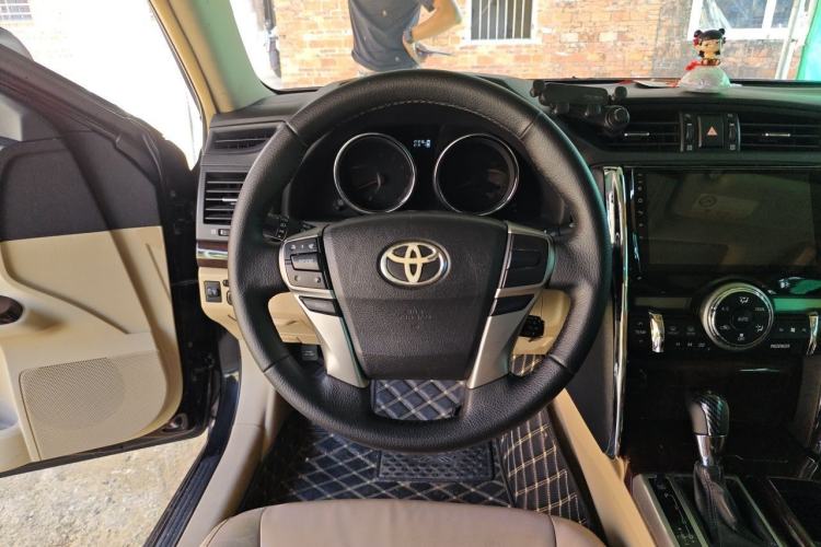 Used Toyota Reiz 2012 2.5V Fengdu Elite Stylish Edition Steering Wheel