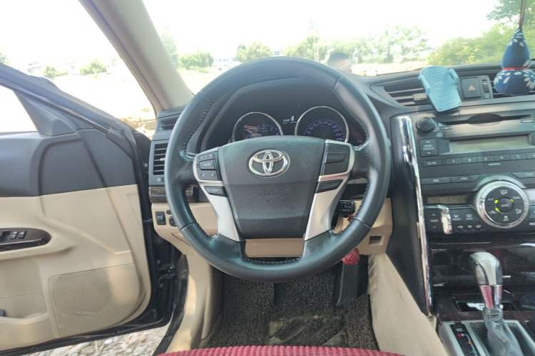 Used Toyota Reiz 2012 2.5V Fengdu Elite Stylish Edition Steering Wheel