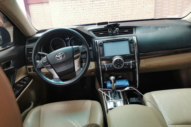 Used Toyota Reiz 2012 2.5V Fengdu Elite Stylish Edition Steering Wheel