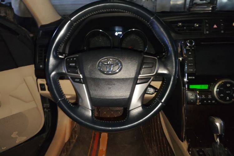 Used Toyota Reiz 2012 2.5V Fengdu Elite Stylish Edition Steering Wheel