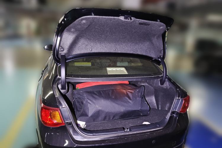 Used Toyota Reiz 2012 2.5V Fengdu Elite Stylish Edition Trunk