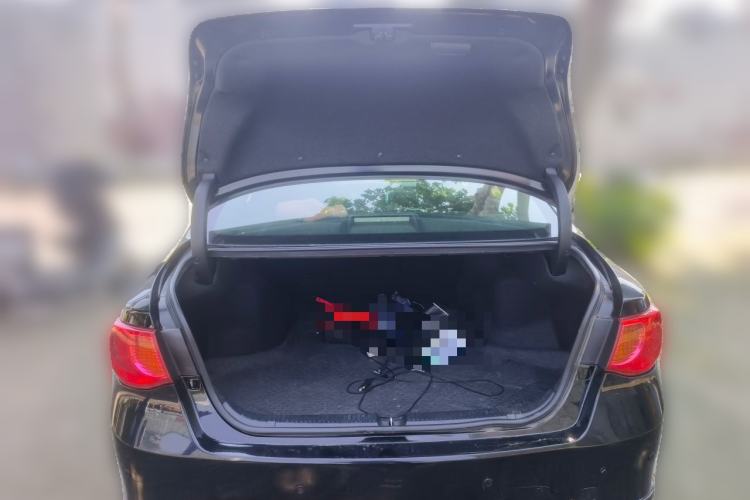 Used Toyota Reiz 2012 2.5V Fengdu Elite Stylish Edition Trunk
