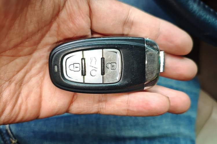 Used Toyota Reiz 2012 2.5V Fengdu Elite Stylish Edition Vehicle Key