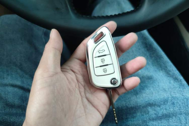 Used Toyota Reiz 2012 2.5V Fengdu Elite Stylish Edition Vehicle Key