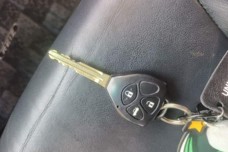 Used Toyota Reiz 2012 2.5V Fengdu Elite Stylish Edition Vehicle Key