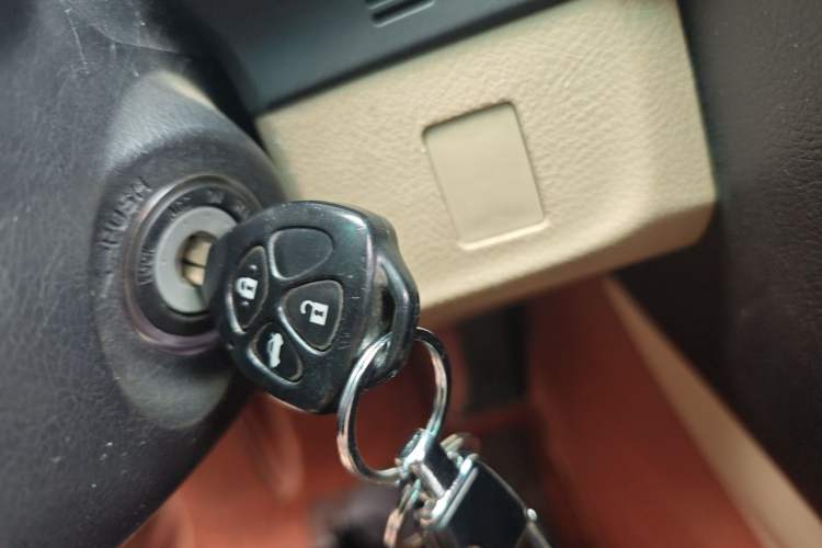 Used Toyota Reiz 2012 2.5V Fengdu Elite Stylish Edition Vehicle Key