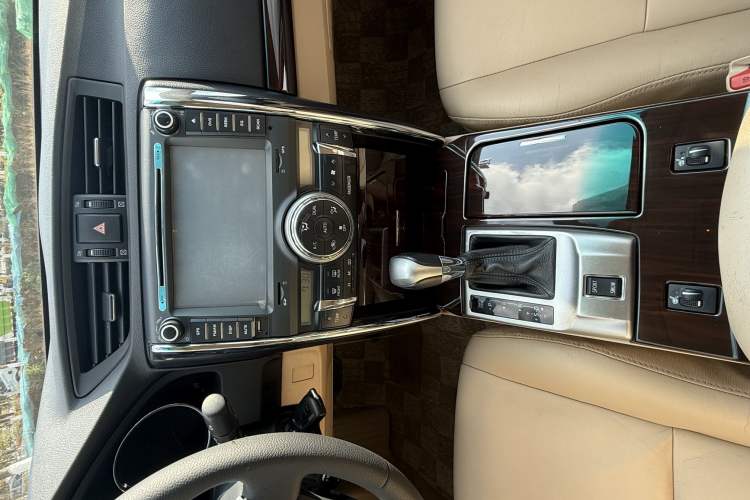 Used Toyota Reiz 2012 2.5V Fengdu Elite Stylish Edition Audio And AC Panel