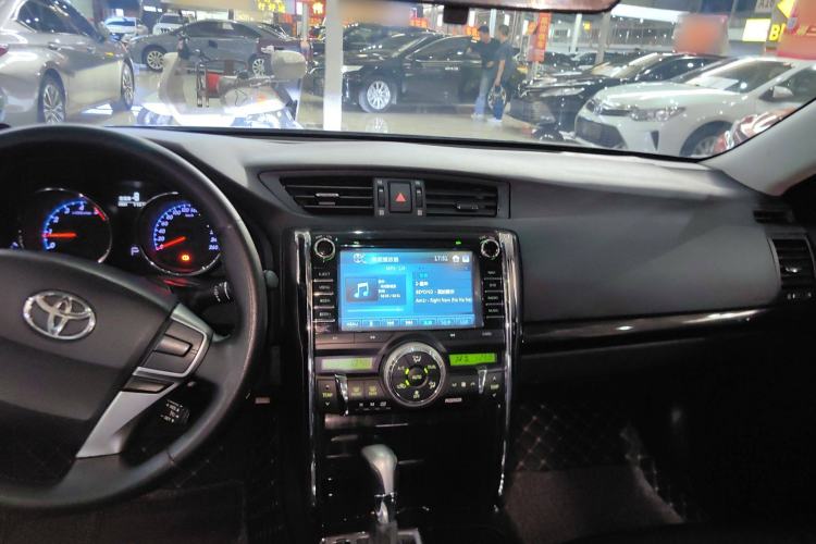 Used Toyota Reiz 2012 2.5V Fengdu Elite Stylish Edition Audio And AC Panel