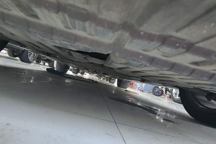 Used Toyota Reiz 2012 2.5V Fengdu Elite Stylish Edition Chassis Front