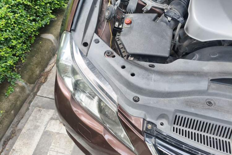 Used Toyota Reiz 2012 2.5V Fengdu Elite Stylish Edition Engine Bay Right