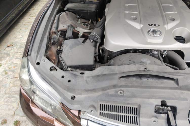 Used Toyota Reiz 2012 2.5V Fengdu Elite Stylish Edition Engine Bay Right