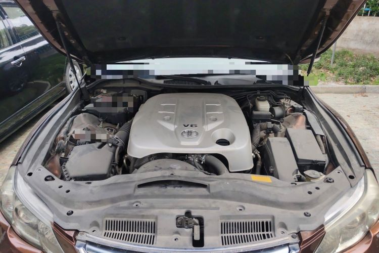 Used Toyota Reiz 2012 2.5V Fengdu Elite Stylish Edition Engine Bay