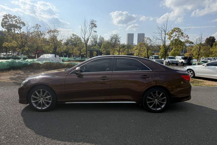Used Toyota Reiz 2012 2.5V Fengdu Elite Stylish Edition Exterior 3