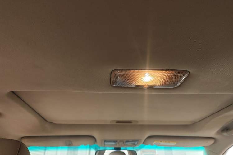 Used Toyota Reiz 2012 2.5V Fengdu Elite Stylish Edition Headliner