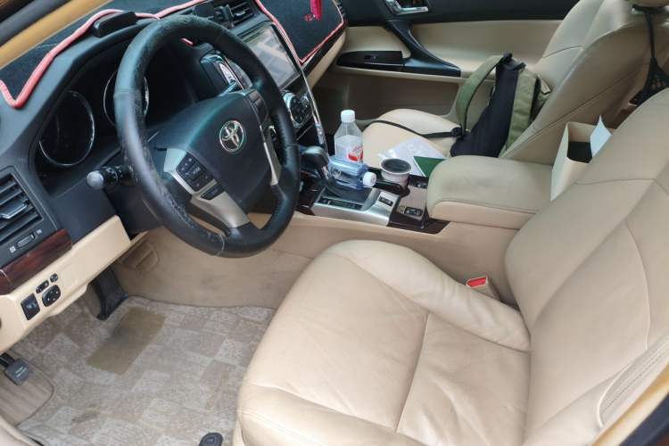 Used Toyota Reiz 2012 2.5V Fengdu Elite Stylish Edition Left Front Seat