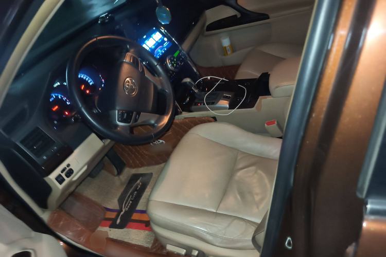 Used Toyota Reiz 2012 2.5V Fengdu Elite Stylish Edition Left Front Seat