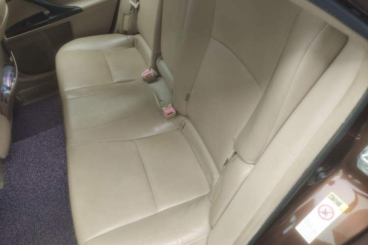 Used Toyota Reiz 2012 2.5V Fengdu Elite Stylish Edition Left Rear Seat