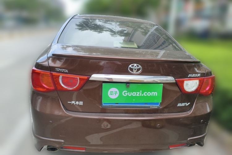 Used Toyota Reiz 2012 2.5V Fengdu Elite Stylish Edition Rear