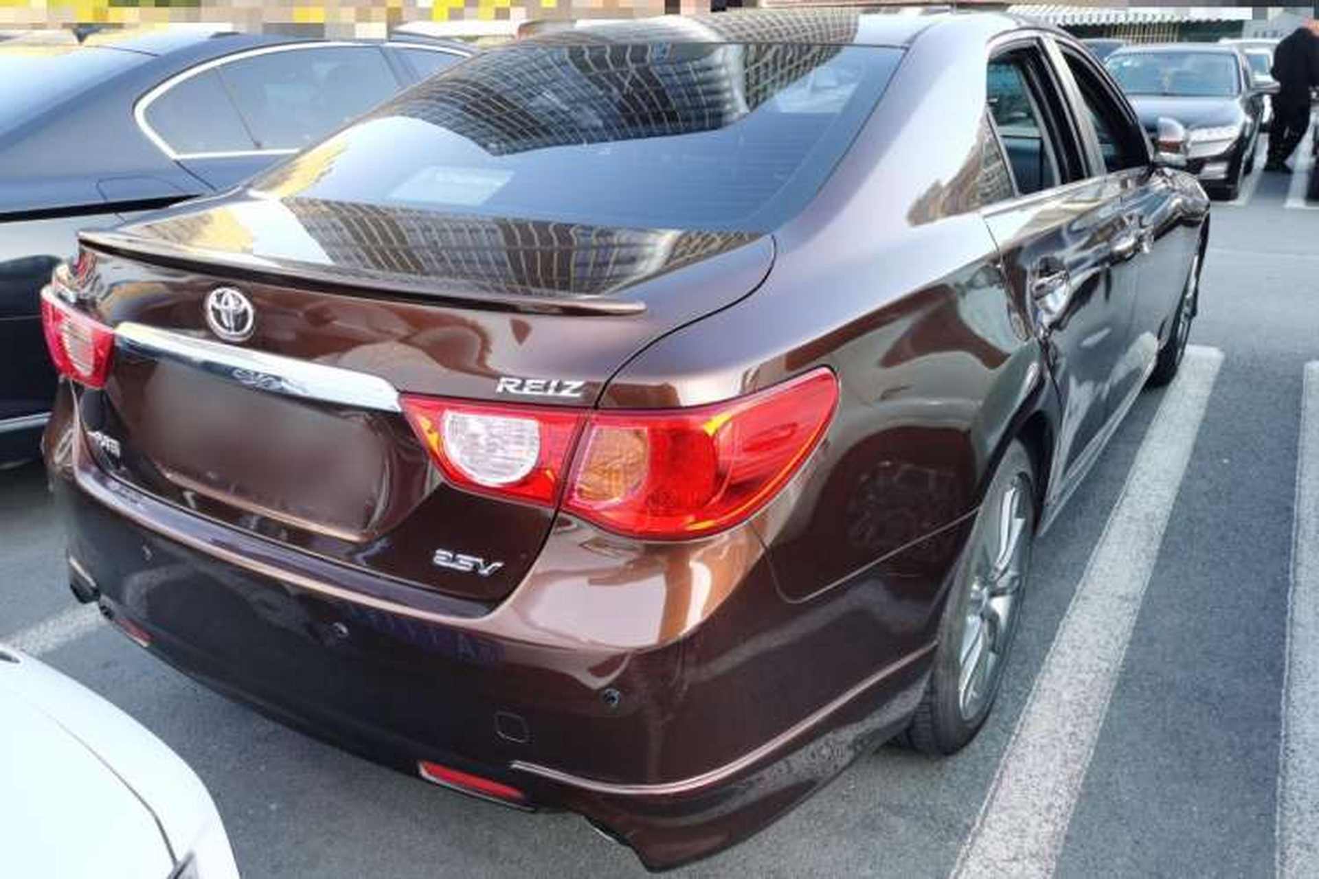 Used Toyota Reiz 2012 2.5V Fengdu Elite Stylish Edition Rear Right 45 Deg