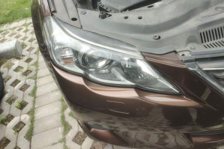 Used Toyota Reiz 2012 2.5V Fengdu Elite Stylish Edition Right Front Headlight