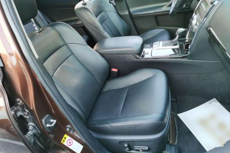 Used Toyota Reiz 2012 2.5V Fengdu Elite Stylish Edition Right Front Seat