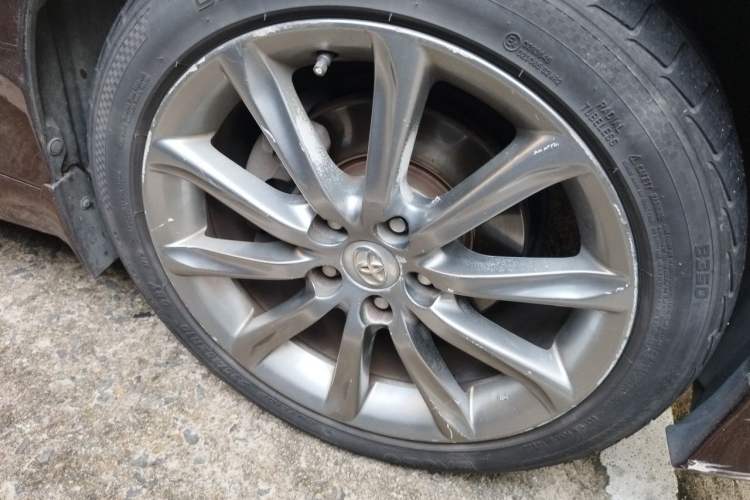 Used Toyota Reiz 2012 2.5V Fengdu Elite Stylish Edition Right Front Wheel Hub