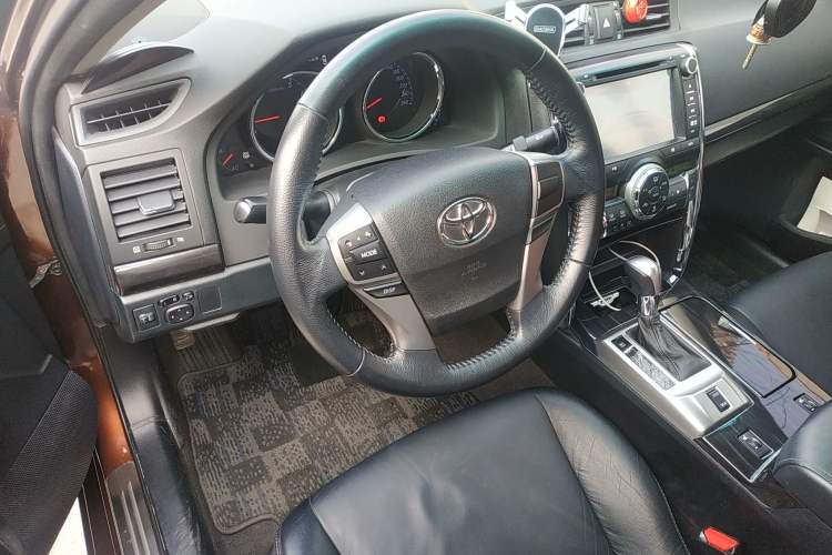 Used Toyota Reiz 2012 2.5V Fengdu Elite Stylish Edition Steering Wheel
